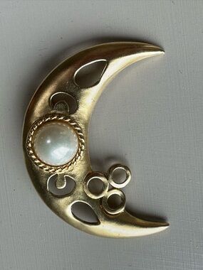 Gold Tone Crescent Moon Brooch with Pearl Accent